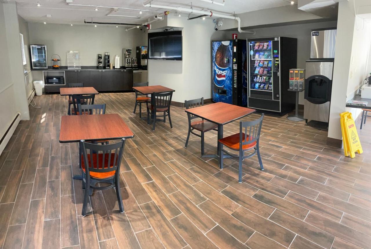 2Nd Street Inn & Suites Рочестер Екстер'єр фото